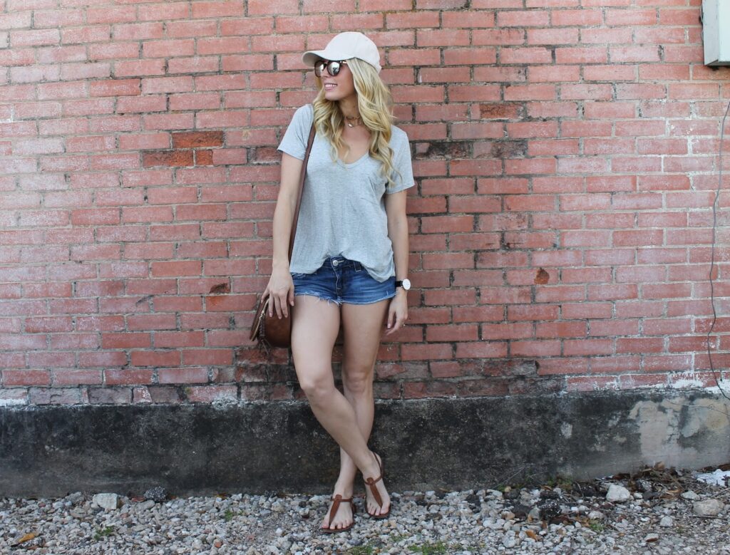 soccer mom outfit