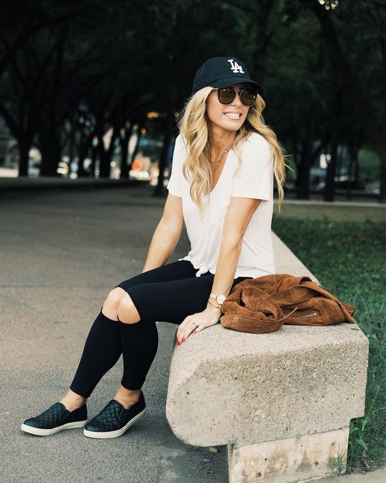 soccer mom outfit