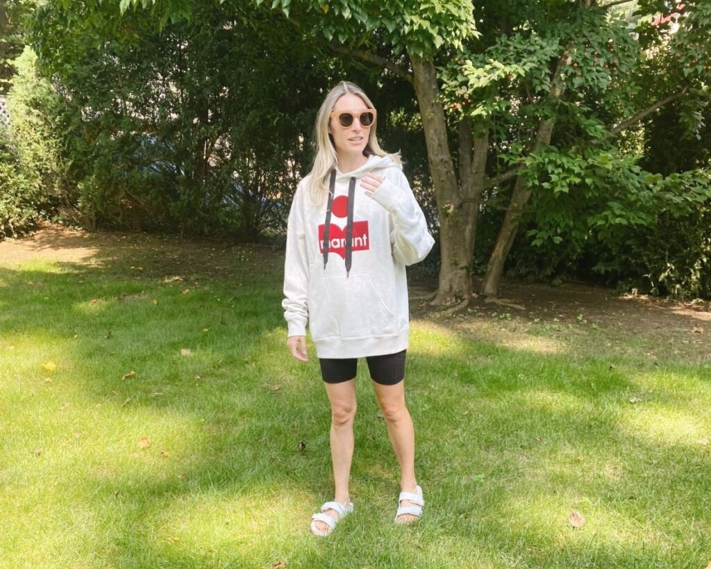 soccer mom outfit